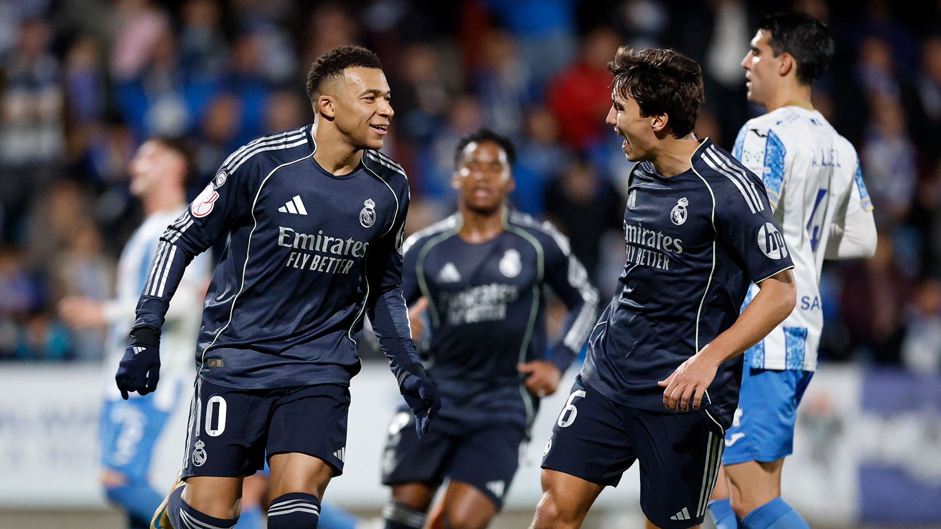 Mbappé Shines as Real Madrid Edges Talavera 3-2