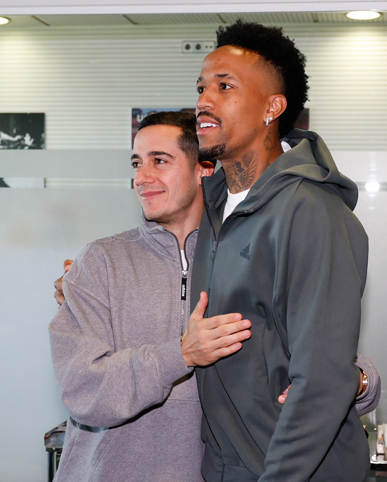 Lucas Vázquez visited the team at Real Madrid City
