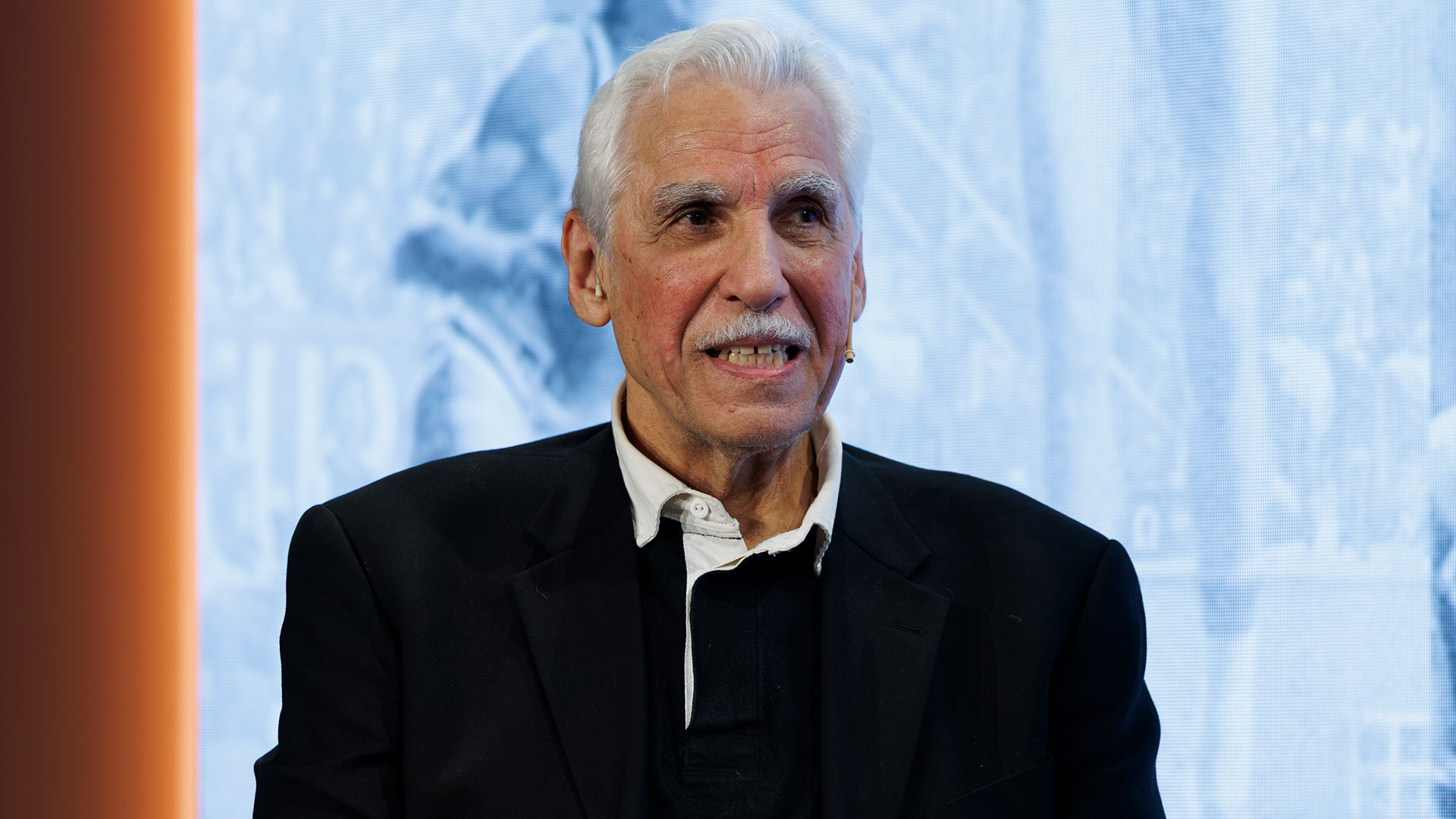 Walter Szczerbiak will receive recognition tomorrow at the Movistar Arena